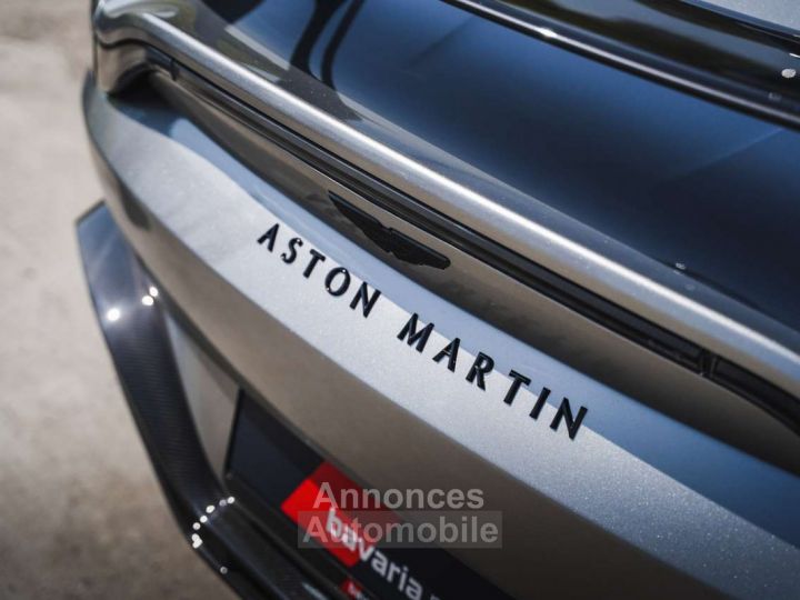 Aston Martin Vantage V12 Roadster 1 of 249 Aluminite Silver - 11