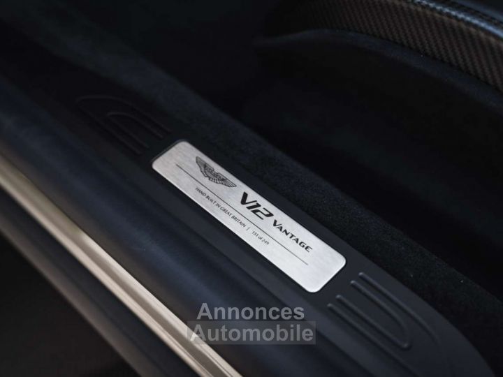 Aston Martin Vantage V12 Roadster 1 of 249 Aluminite Silver - 27