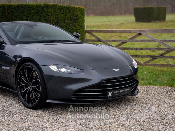 Aston Martin Vantage V8 Volante - 7