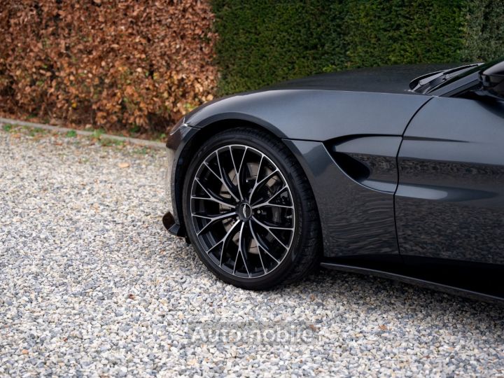 Aston Martin Vantage V8 Volante - 14