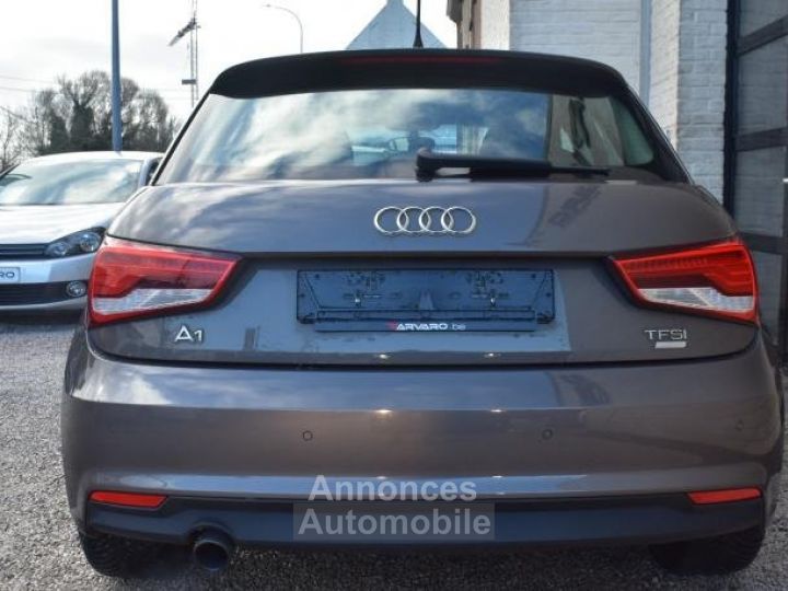 Audi A1 1.0i Ultra - 2