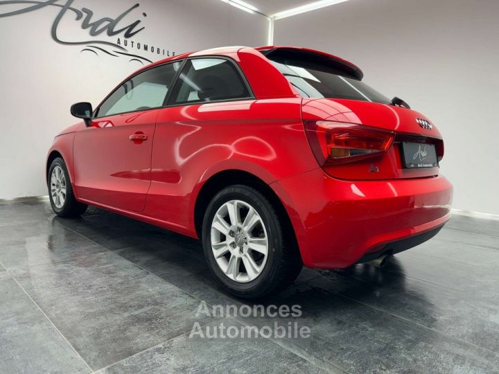 Audi A1 1.6 TDi GARANTIE 12 MOIS 1er PROPRIETAIRE AIRCO - 4