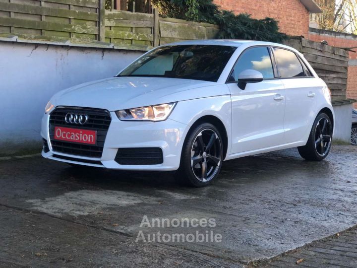 Audi A1 Sportback 1.0 TFSI Ultra Design - 4