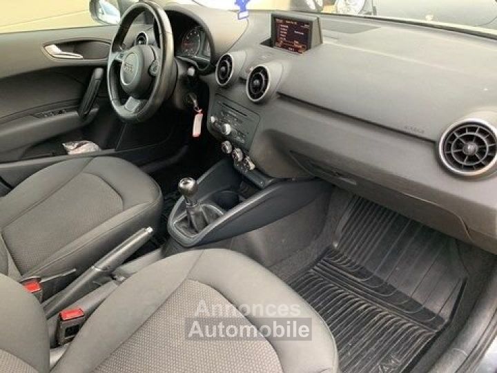 Audi A1 Sportback 1.2L TFSi ATTR. XENON+LED,SPORTPACK - 18