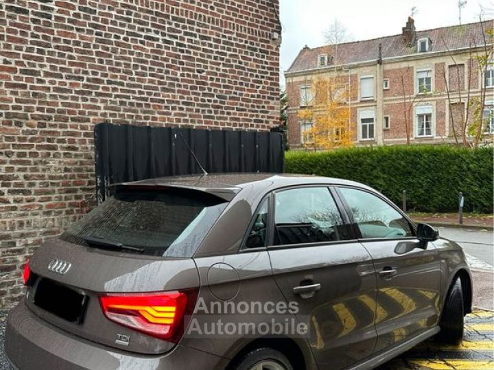 Audi A1 Sportback 1,4 TDI 90Ch S-Line Ultra 100,000KM - 3