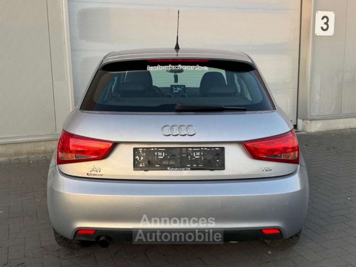 Audi A1 Sportback 1.6 TDi Attraction GPS Garantie 12M - 5