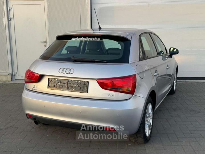 Audi A1 Sportback 1.6 TDi Attraction GPS Garantie 12M - 6