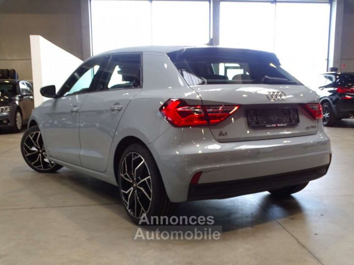 Audi A1 Sportback 25TFSi STronic - 4