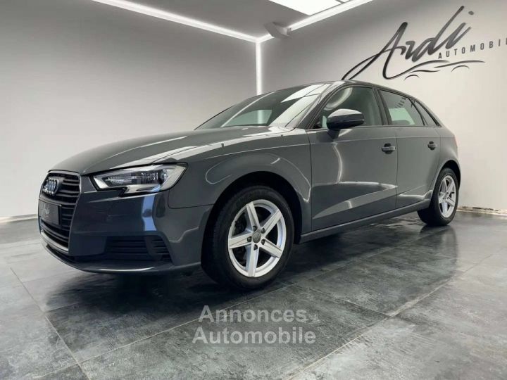 Audi A3 1.0 TFSI GARANTIE 12 MOIS 1er PROPRIETAIRE GPS - 12