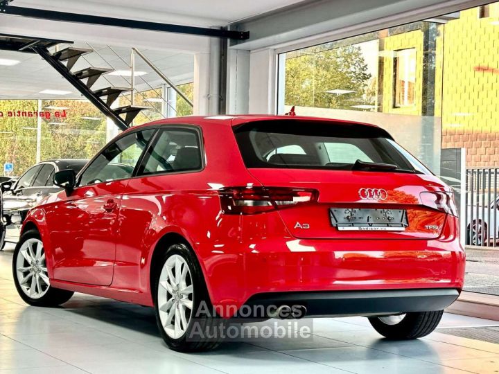 Audi A3 1.4 TFSI 125cv Ambition - 4