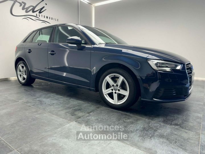 Audi A3 1.6 TDi GARANTIE 12 MOIS 1er PROPRIETAIRE XENON - 12