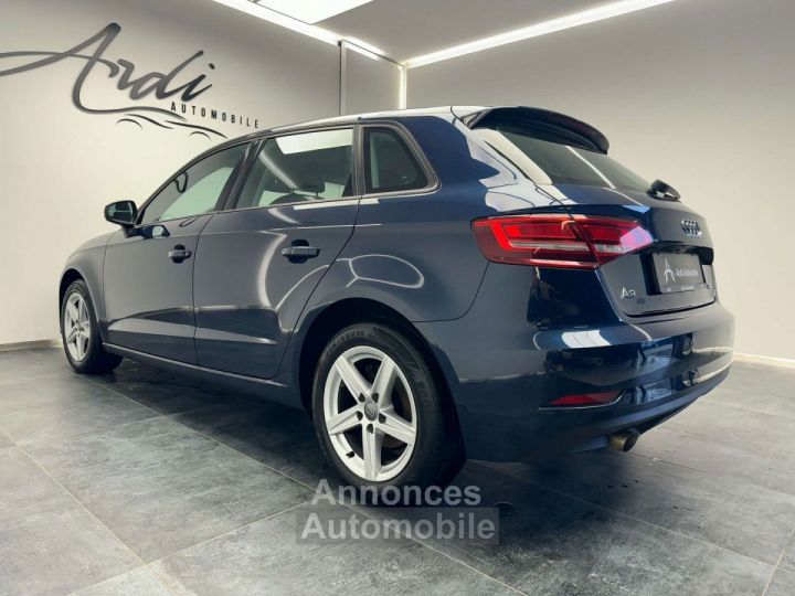 Audi A3 1.6 TDi GARANTIE 12 MOIS 1er PROPRIETAIRE XENON - 13