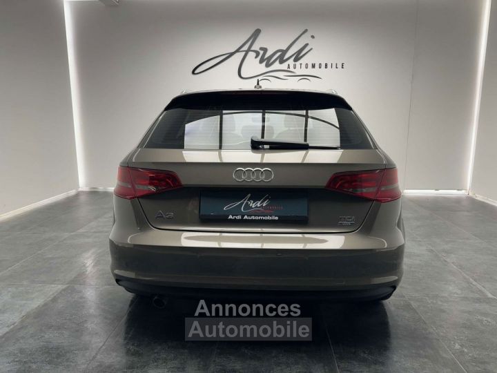 Audi A3 1.6 TDi GARANTIE 12 MOIS1er PROPRIETAIRE GPS - 5