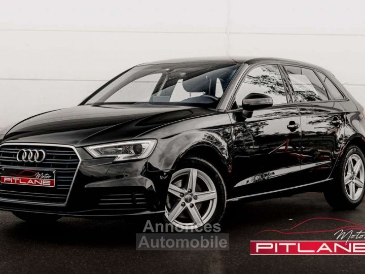 Audi A3 1.6 TDi XENON CRUISE CLIM JANTES TEL MMi - 1