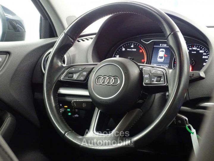 Audi A3 1.6TDi Sedan - 6