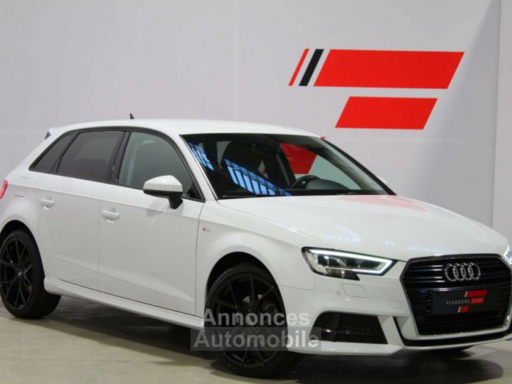 Audi A3 30 TFSI S-Line - 1