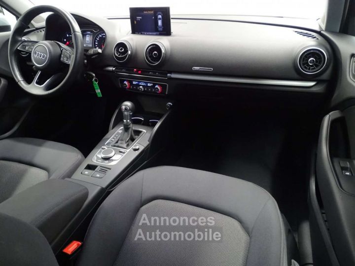 Audi A3 30TDi Design Stronic -LED-CRUISE-PARKING AV&AR - 8