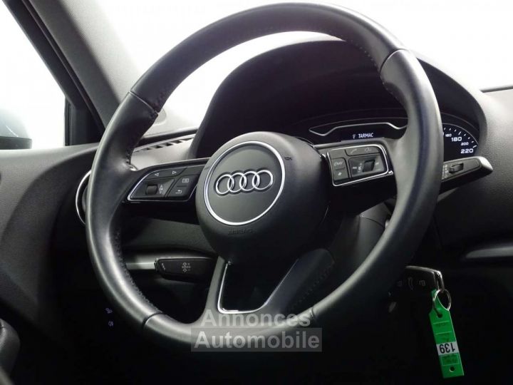 Audi A3 30TDi Design Stronic -LED-CRUISE-PARKING AV&AR - 10