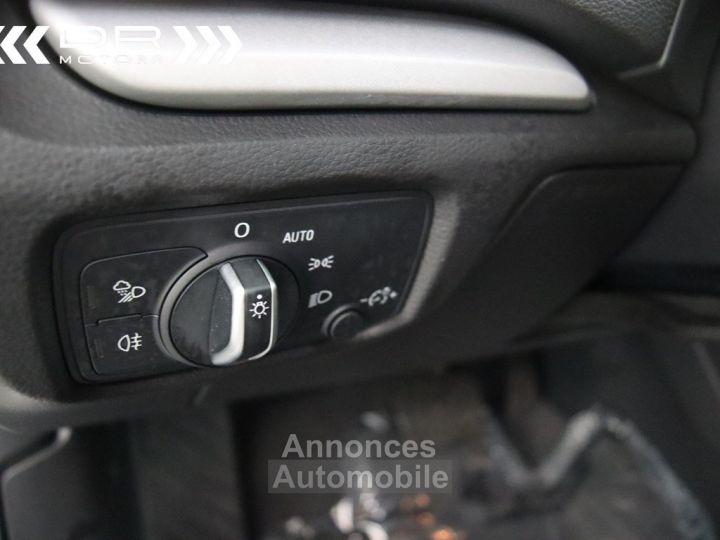 Audi A3 Berline 1.0TFSi S-TRONIC - SMARTPHONE INTERFACE LEDER NAVI XENON - 40