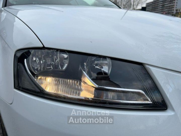 Audi A3 Cabriolet 1.6 TDI 105 DPF Ambition 2P - 9