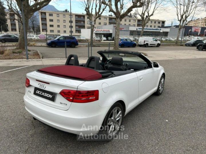 Audi A3 Cabriolet 1.6 TDI 105 DPF Ambition 2P - 20