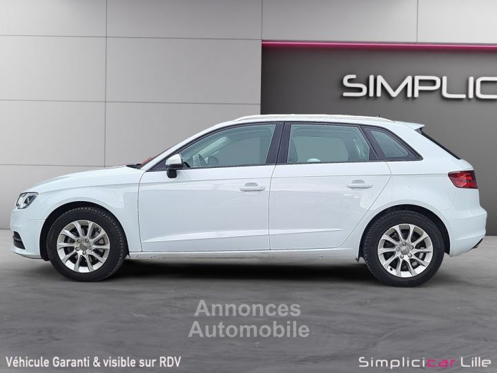 Audi A3 Sportback 1.6 TDI 105 Ambiente - 5