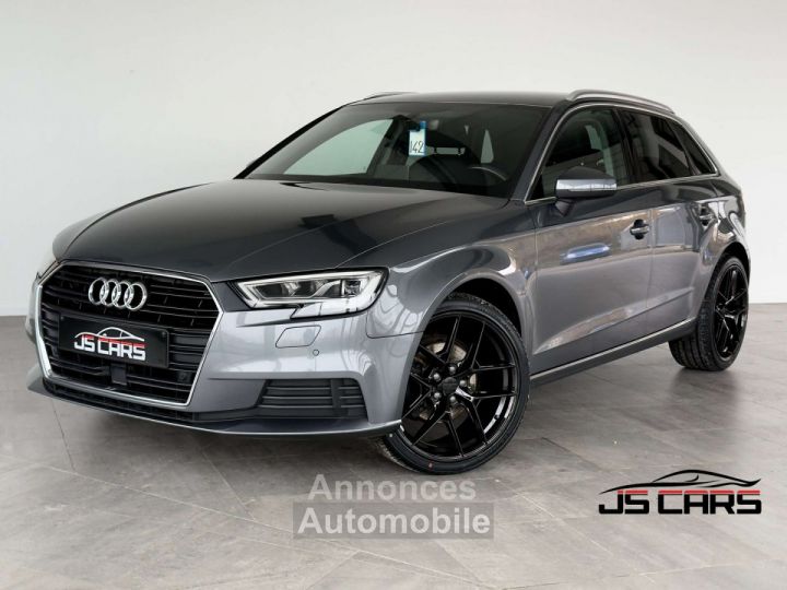 Audi A3 Sportback 1.6TDI SPORT 1ERPRO GPS JANTES 19' PDC - 1