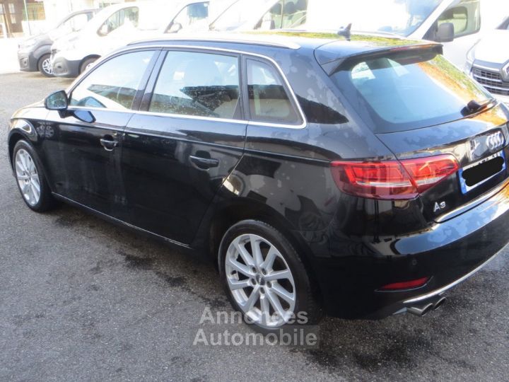 Audi A3 Sportback 2.0 TFSI 190 S Tronic 7 Quattro Design - 7