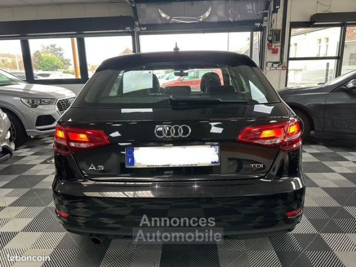 Audi A3 Sportback 30 TDI design S-tronic - 4