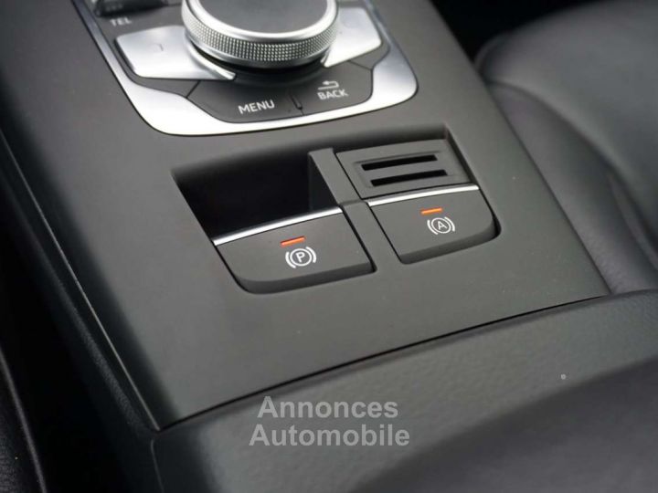 Audi A3 Sportback 30 TDi S-LINE S-TRONIC COCKPIT NAVI 6dt - 18