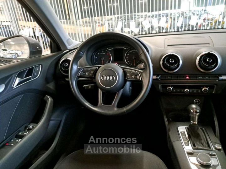 Audi A3 Sportback 30TDi STronic - 5