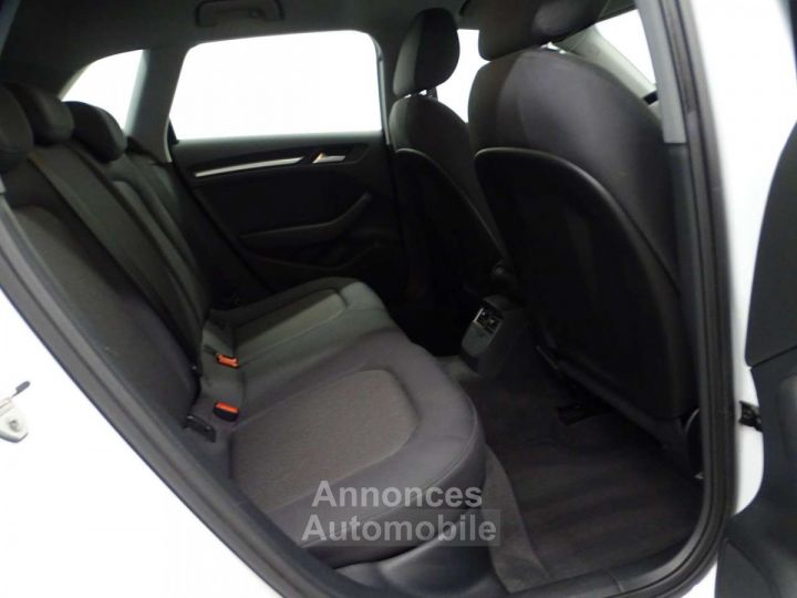 Audi A3 Sportback 30TDi STronic XENON-NAVI-CRUISE-PARK AR - 10