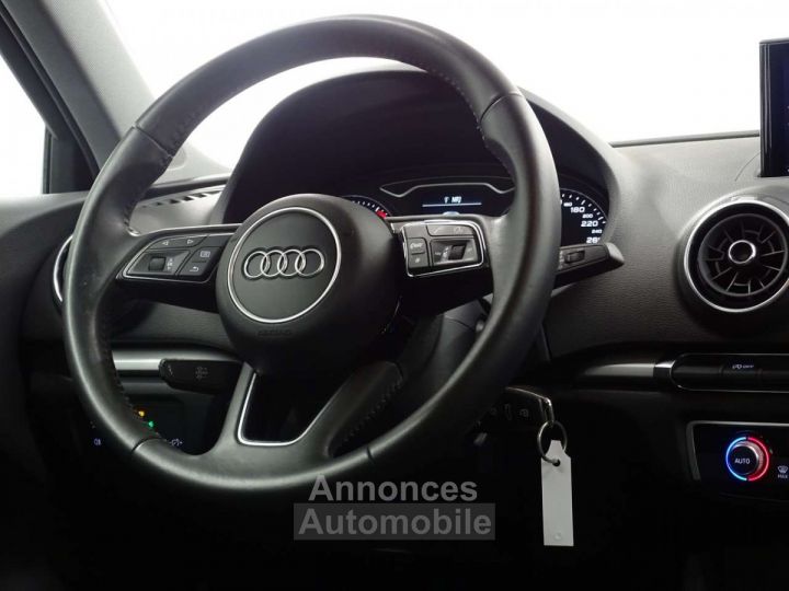 Audi A3 Sportback 30TFSI - 9