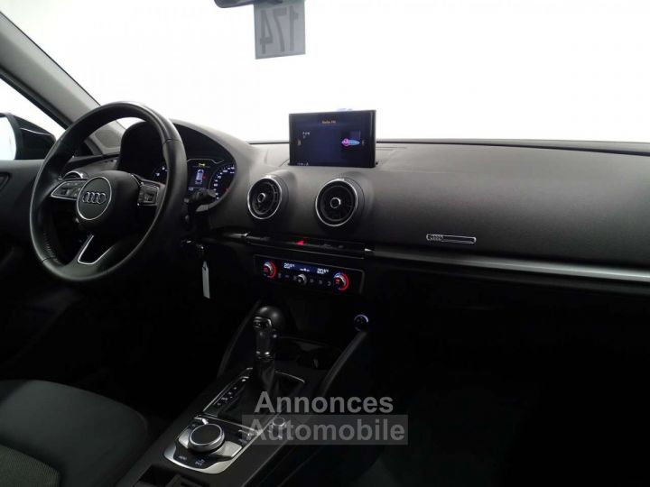 Audi A3 Sportback 30TFSI STRONIC NAVI-XENON-CRUISE-EURO6dT - 11