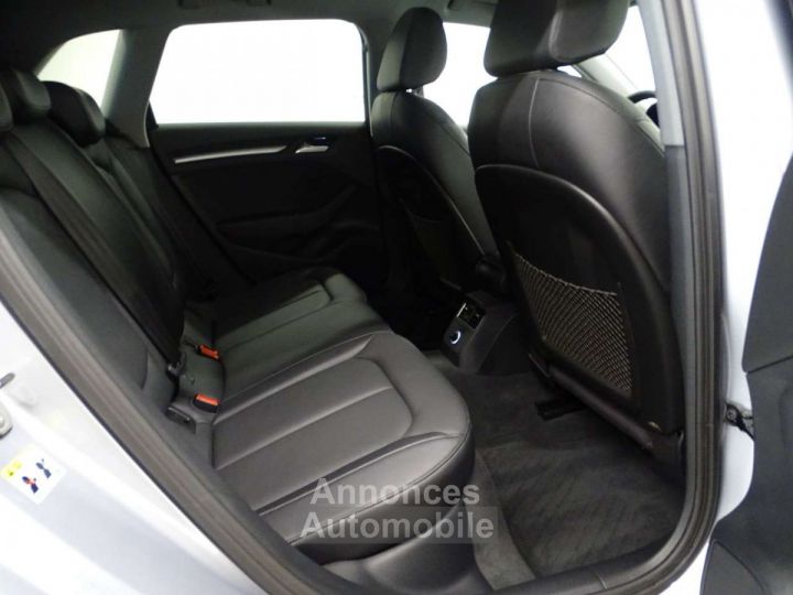 Audi A3 Sportback 35TDi SLine STronic - 10