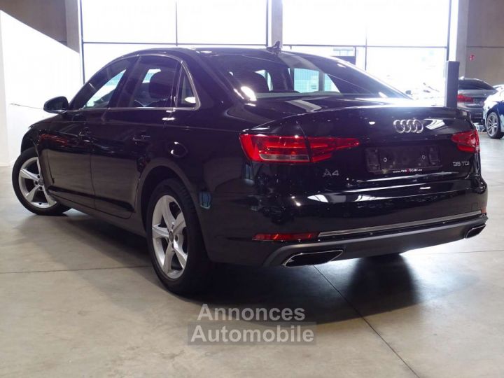 Audi A4 35TDi Sport STronic - 4