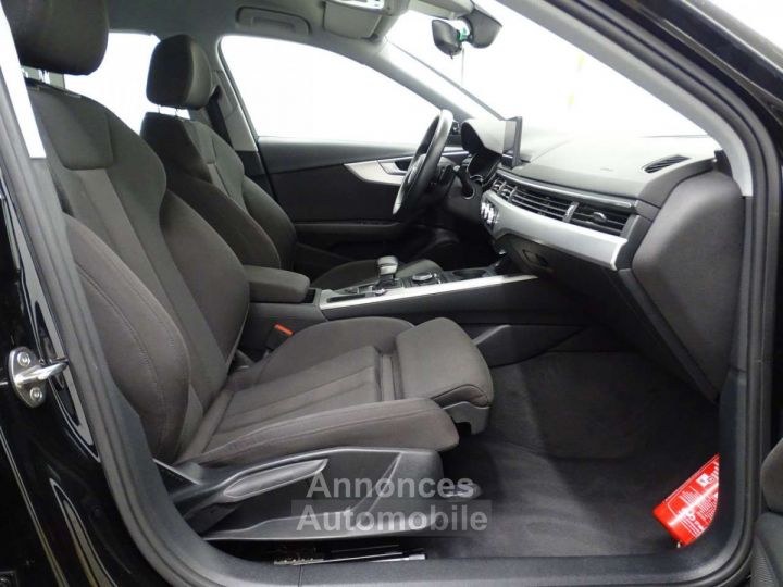 Audi A4 35TDi Sport STronic - 9