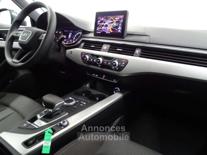 Audi A4 Avant 35TDi Design STronic - 8