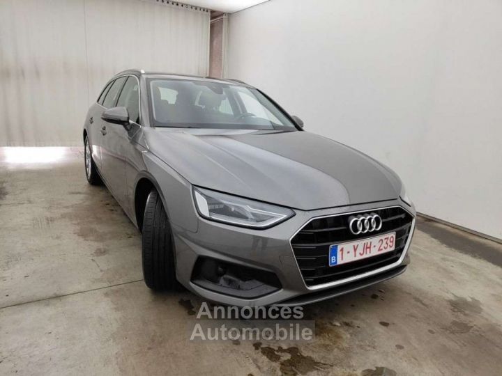 Audi A4 Avant 35TDi Design STronic - 3