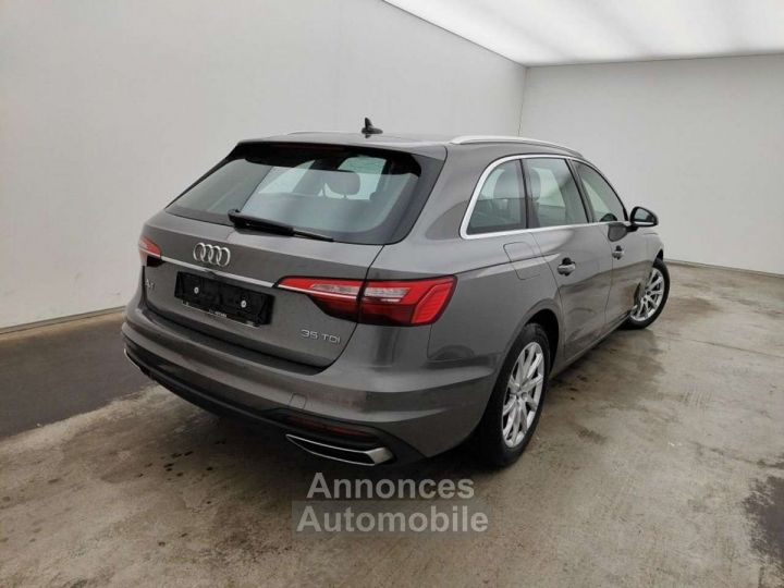 Audi A4 Avant 35TDi Design STronic - 6