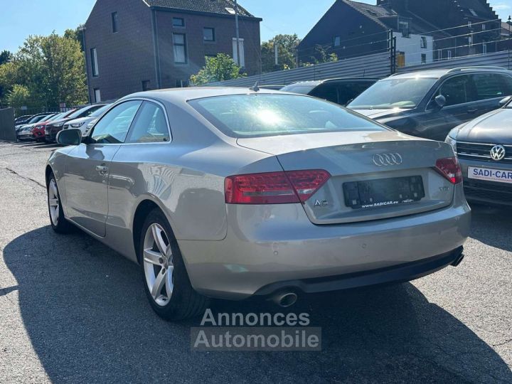 Audi A5 Coupé 2.7 TDi V6 163cv DPF Multitronic - 4