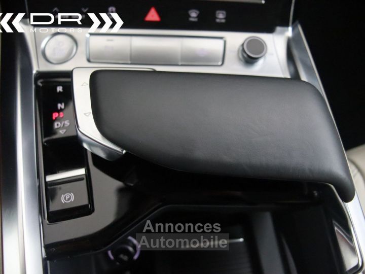 Audi e-tron 55 QUATTRO - LEDER LED NAVI - 32