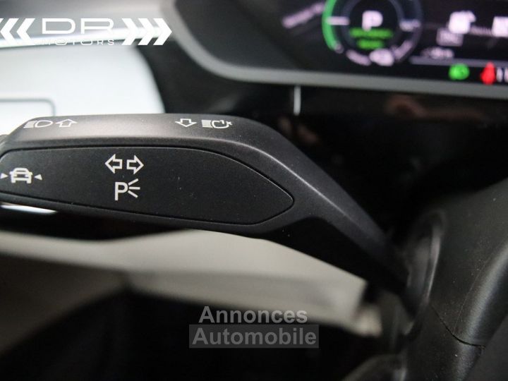 Audi e-tron 55 QUATTRO - LEDER LED NAVI - 37