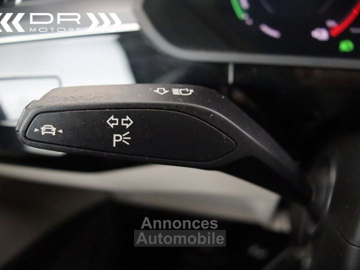 Audi e-tron 55 QUATTRO - LEDER LED NAVI TREKHAAK ALU 20" - 32