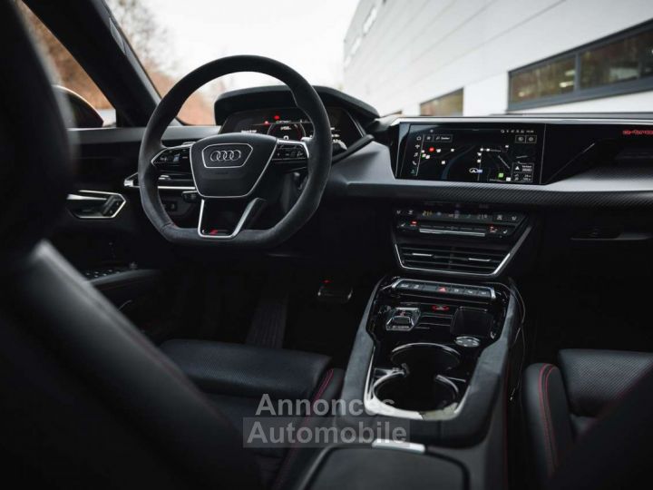 Audi e-tron GT RS Pano 360° B&O Head-Up RSDesign Red - 23