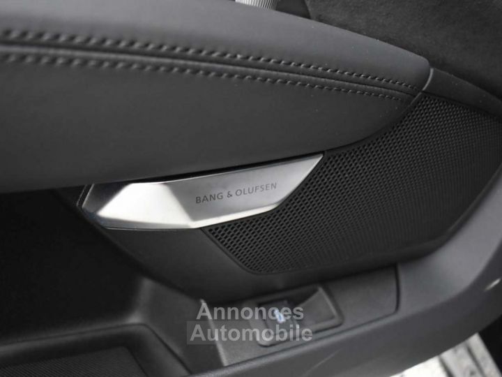 Audi e-tron GT RS Quattro Carbon HUD Night view ACC Matrix Massage - 27