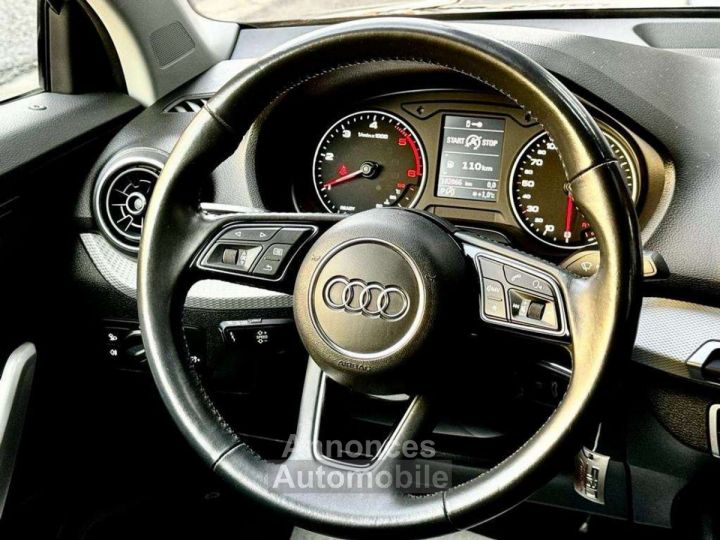 Audi Q2 30 TDi 1,6 115cv S TRONIC - 12