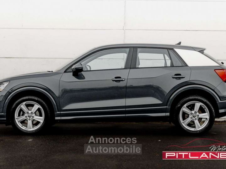 Audi Q2 30 TDi Edition Sport ATTELAGE NAVI JANTES ! - 3