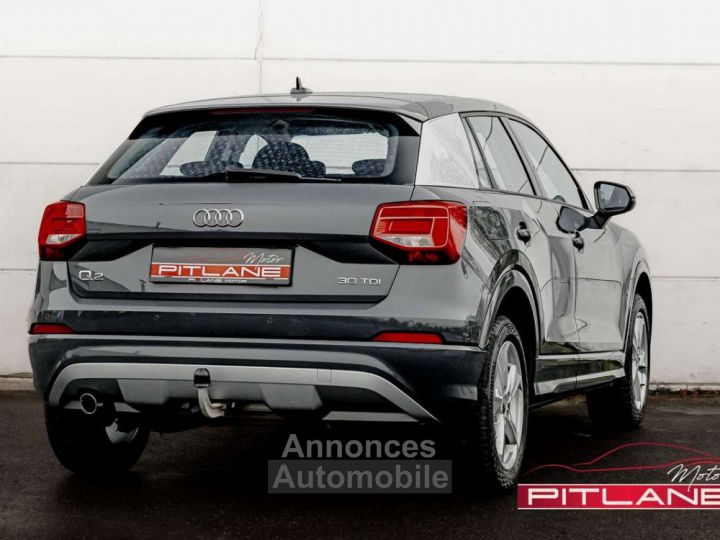 Audi Q2 30 TDi Edition Sport ATTELAGE NAVI JANTES ! - 5