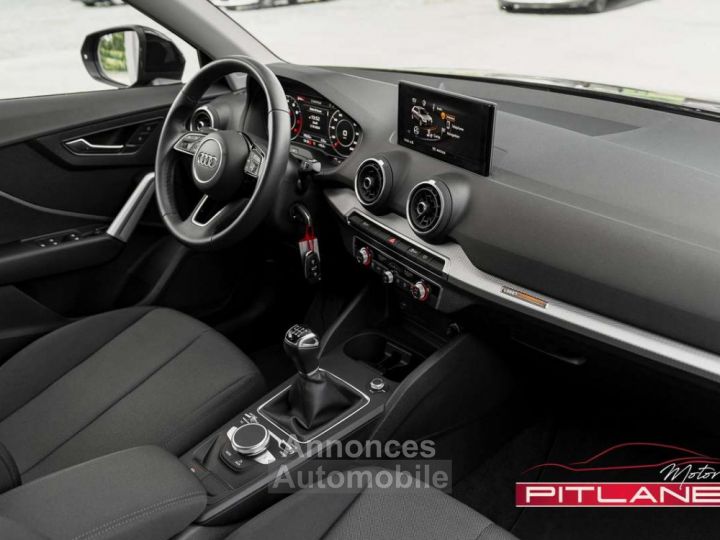 Audi Q2 30 TFSi VIRTUAL COCKPIT CRUISE NAVI LED -TEL - 9